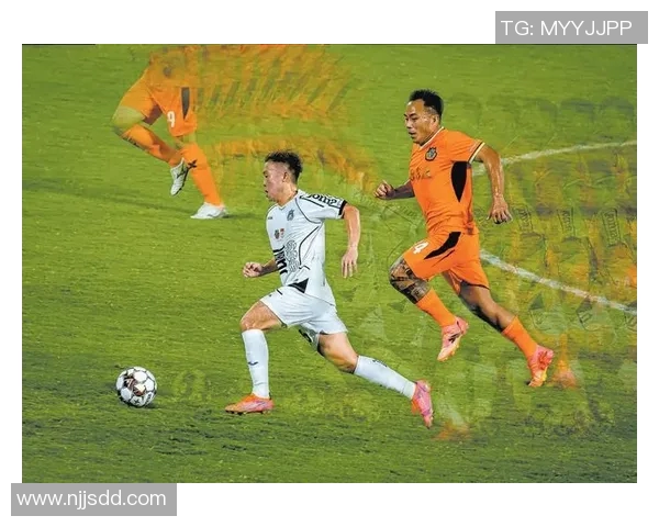 深入球场背后的故事中国足球明星专访节目全景呈现